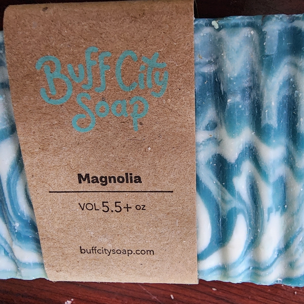 Aloe & Clover, Magnolia, and 5 O'Clock Soap Set. - Picture 2 of 14